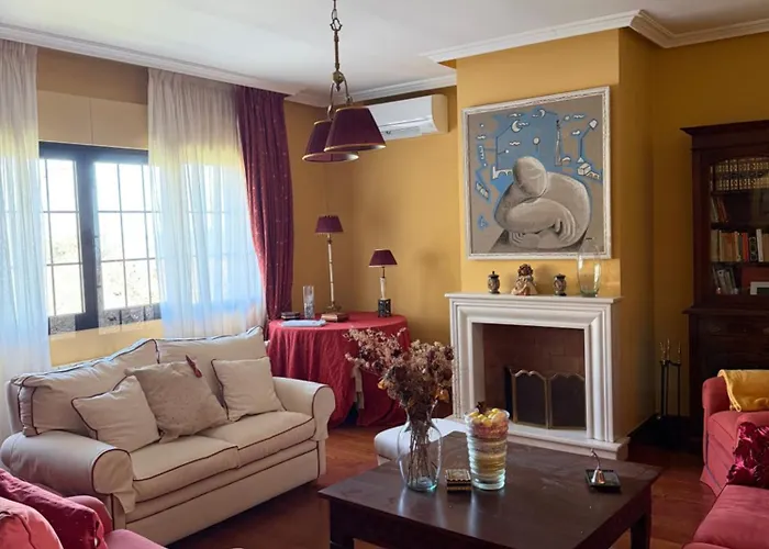 Montesión 71 - Casa Con Piscina&jardín, Al Lado De Puy Du Fou