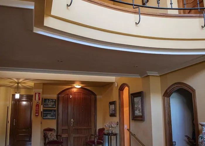 Montesión 71 - Casa Con Piscina&jardín, Al Lado De Puy Du Fou