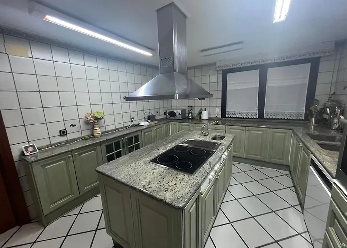 Villa Montesión 71 - Casa Con Piscina&jardín, Al Lado De Puy Du Fou