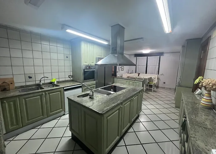 Villa Montesión 71 - Casa Con Piscina&jardín, Al Lado De Puy Du Fou